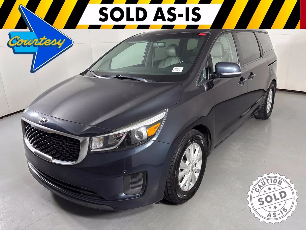 Used 2017 Black Kia LX image 4