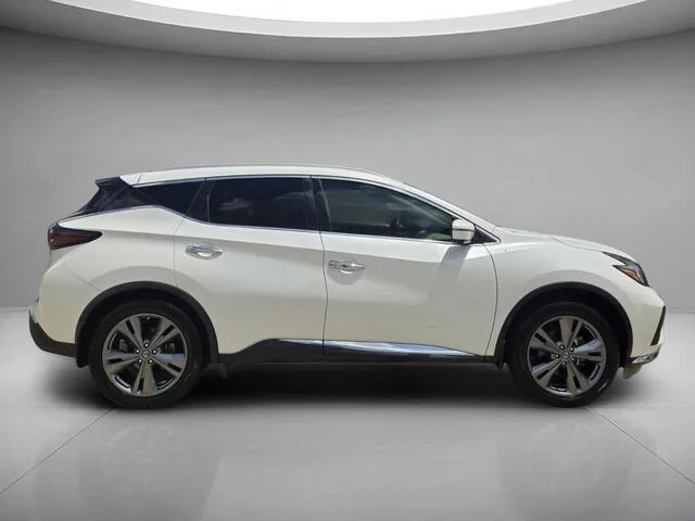 Used 2019 Pearl White Tricoat Nissan Platinum image 6