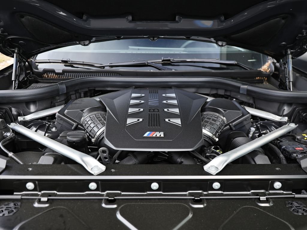 2026 BMW X5 M60i - Photo 33