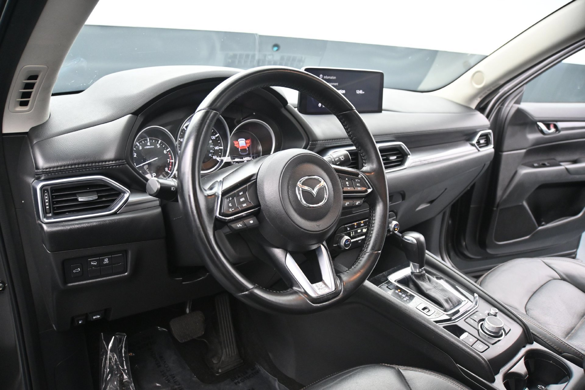 Used 2023 Machine Gray Metallic Mazda 2.5 S Preferred Package image 23