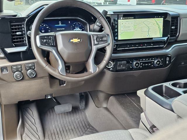 Used 2026 Gray Chevrolet LT image 34