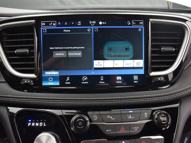 2026 Chrysler Pacifica Select - Photo 8