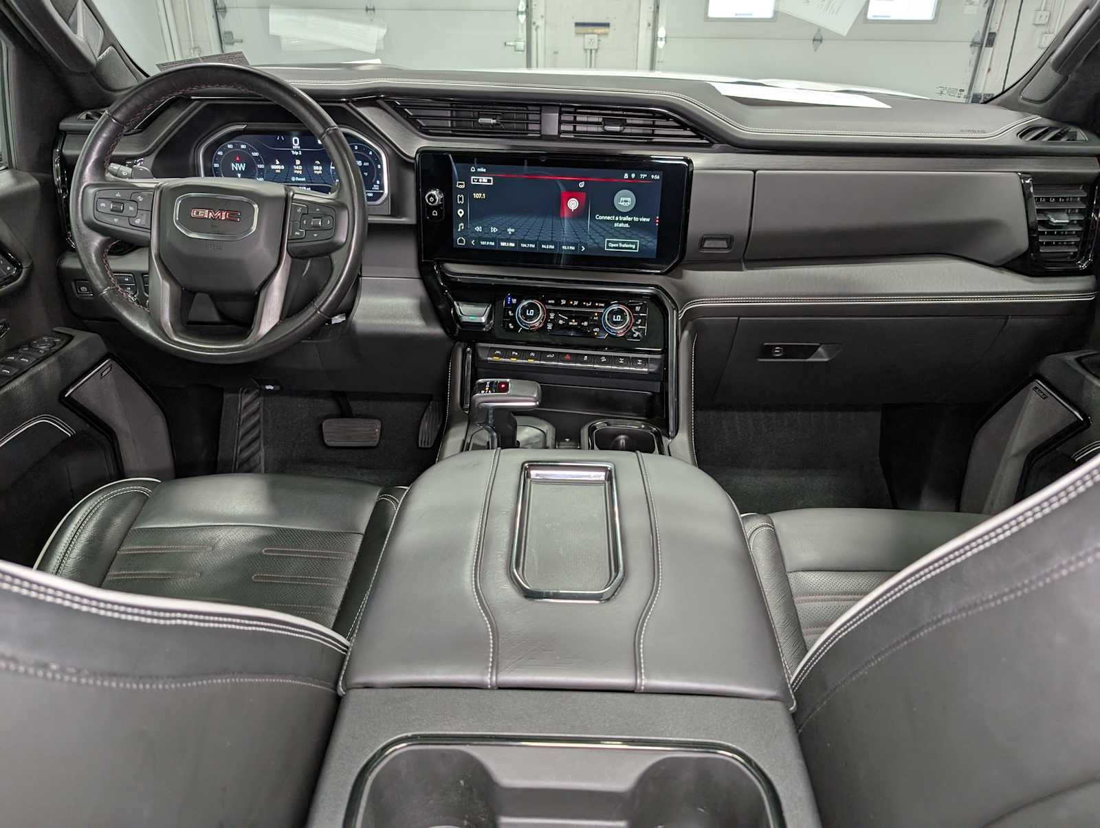 Used 2022 SUMMIT WHITE GMC AT4X image 11
