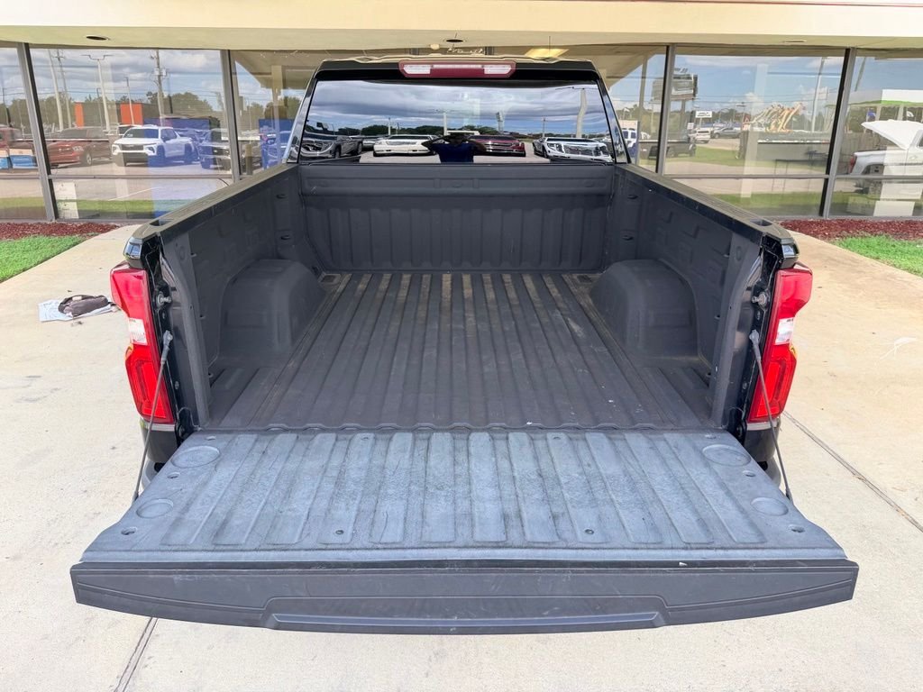 Used 2021 Black Chevrolet RST image 31