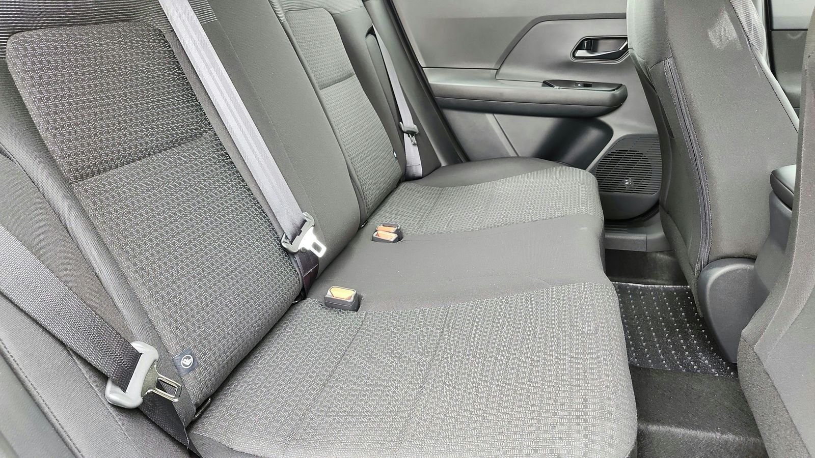 2026 Nissan KICKS S - Photo 24