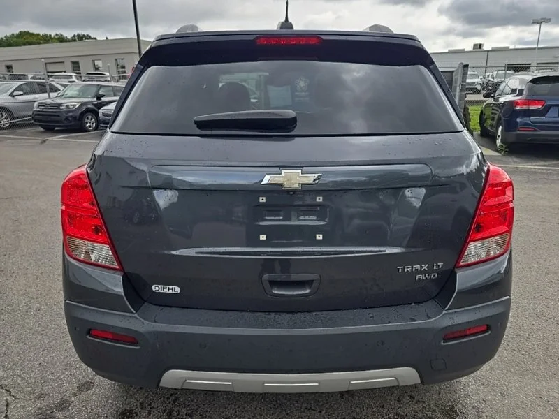 Used 2016 Gray Chevrolet LT image 6
