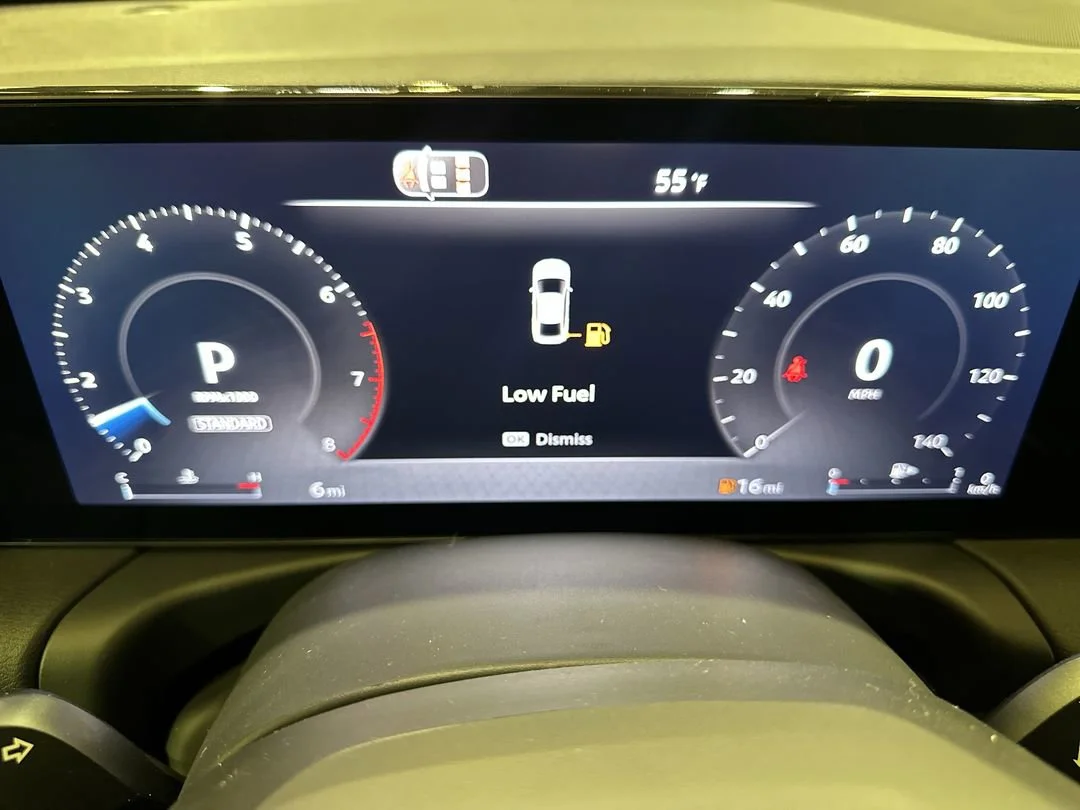 2026 Nissan Sentra SR - Photo 21