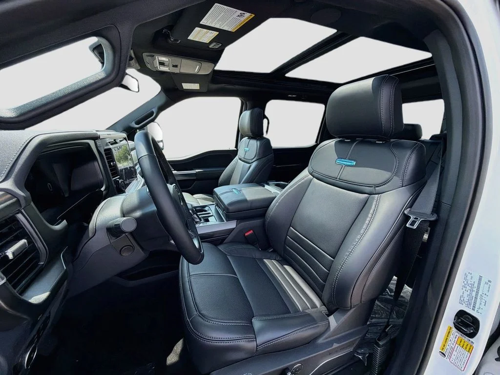New 2026 White Ford Platinum image 7
