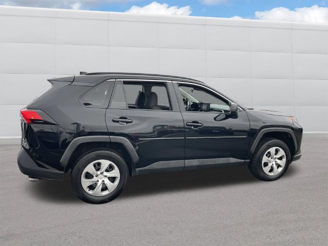 Used 2021 Midnight Black Metallic Toyota LE image 11