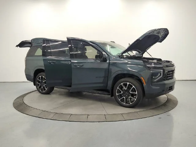 Used 2026 Gray Chevrolet RST image 11