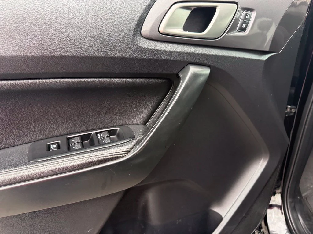 Used 2021 Black Ford Lariat image 5