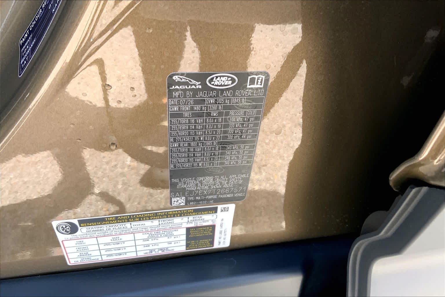 New 2026 Gondwana Stone Metallic Land Rover S image 19