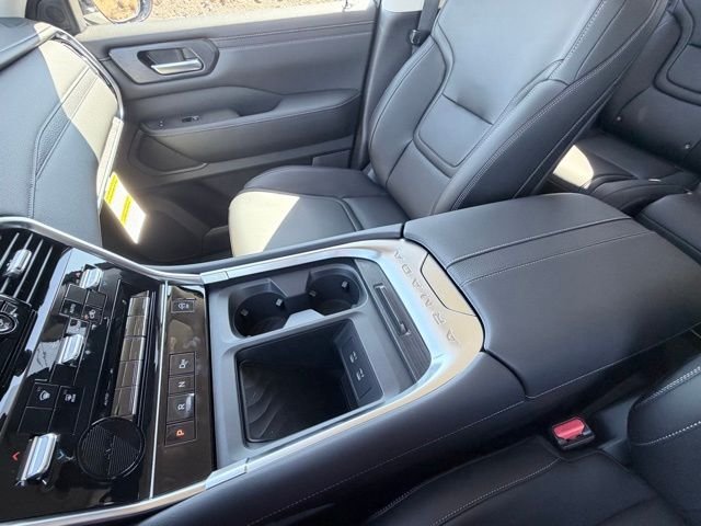 2026 Nissan Armada SV - Photo 21