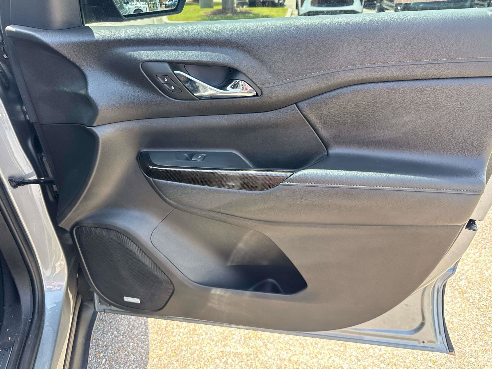 Used 2023 Silver GMC AT4 image 15