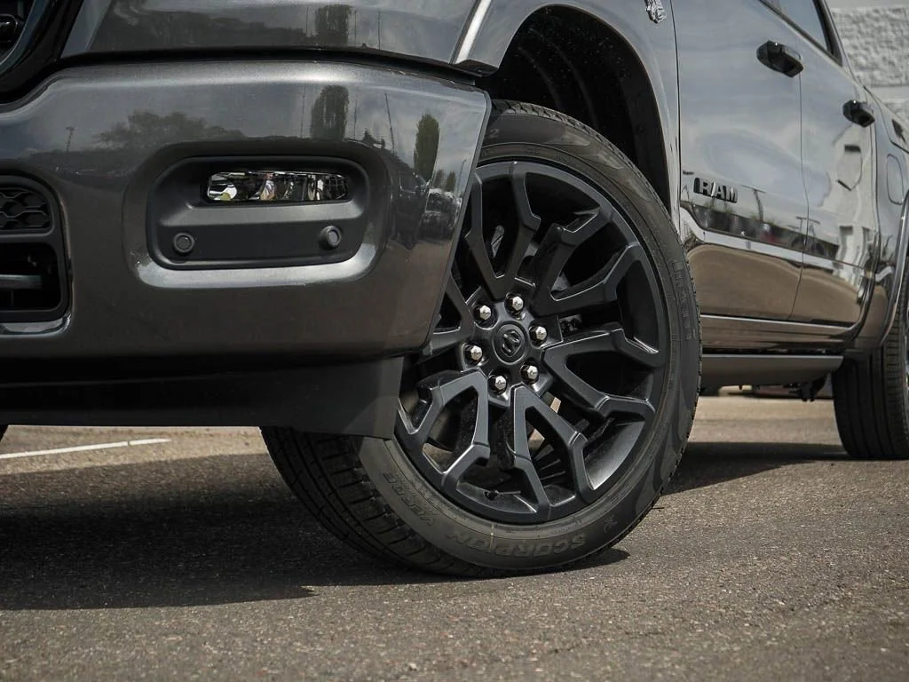New 2026 Granite Crystal Metallic Clearcoat RAM Limited image 6
