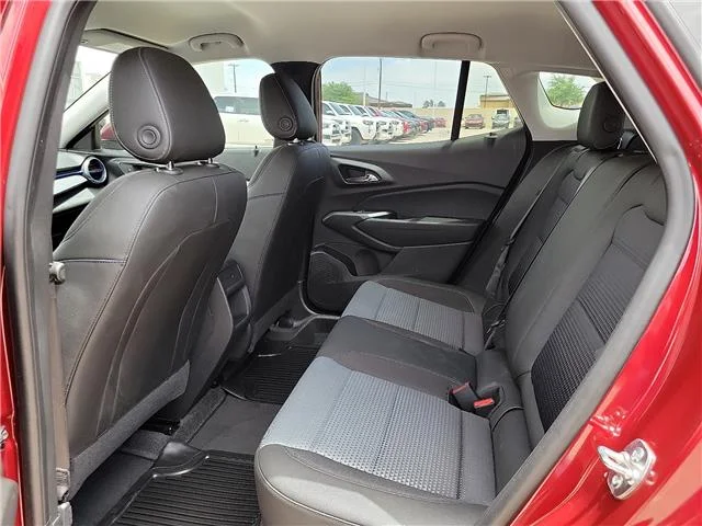 Used 2025 Crimson Metallic Chevrolet LT Front-Wheel Drive image 5