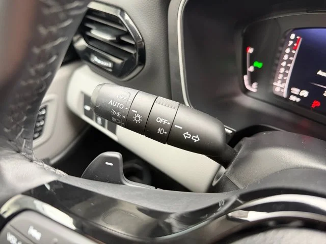 Certified Used 2025 Silver Honda Elite image 25
