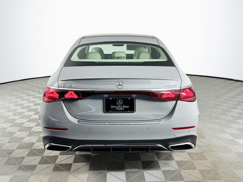 New 2027 MANUFAKTUR Alpine Grey Mercedes-Benz E 450 image 6