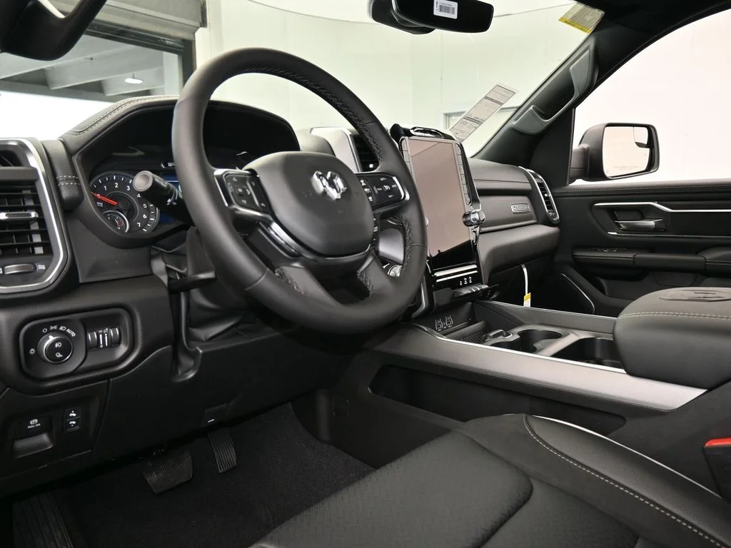 New 2026 Granite Crystal Metallic Clearcoat Ram Laramie image 12