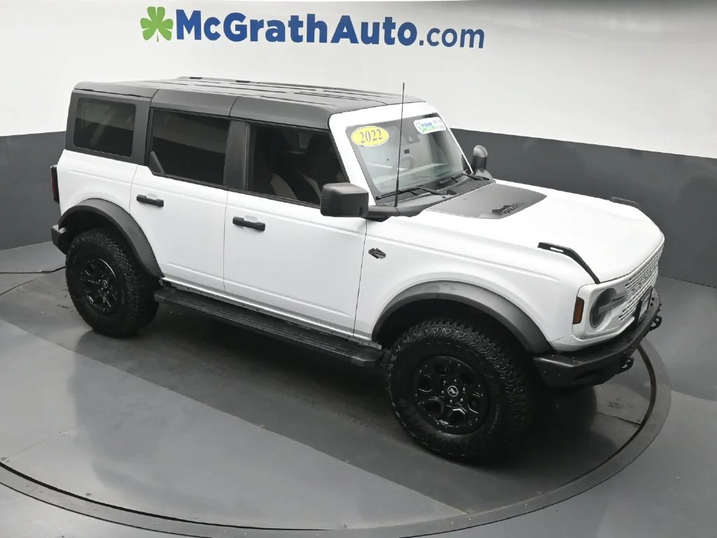 Used 2022 White Ford Base image 3