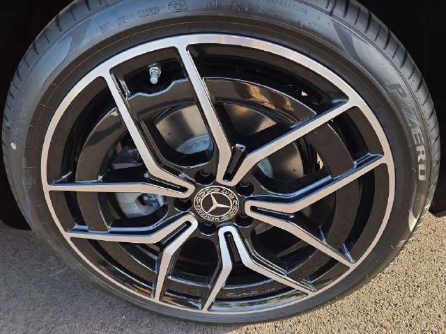New 2026 Graphite Grey Metallic Mercedes-Benz C300 image 28