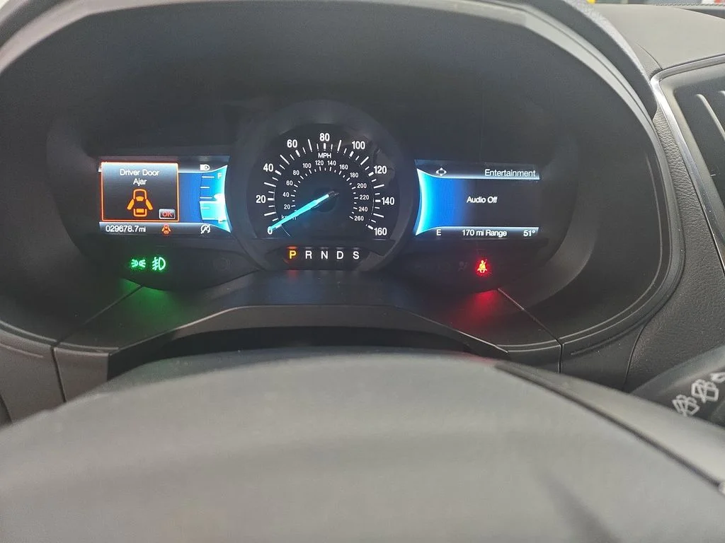 2024 Ford Edge Titanium - Photo 10