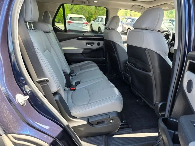 Used 2025 Blue Honda Touring image 21