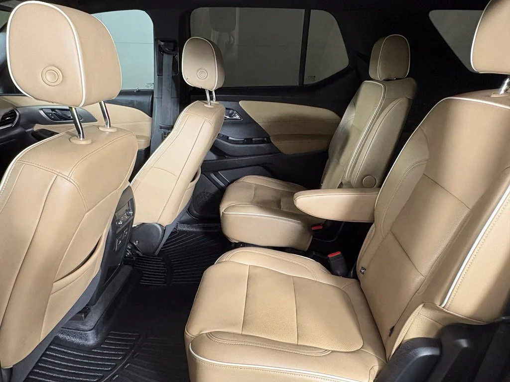 Used 2023 Red Chevrolet Premier image 46