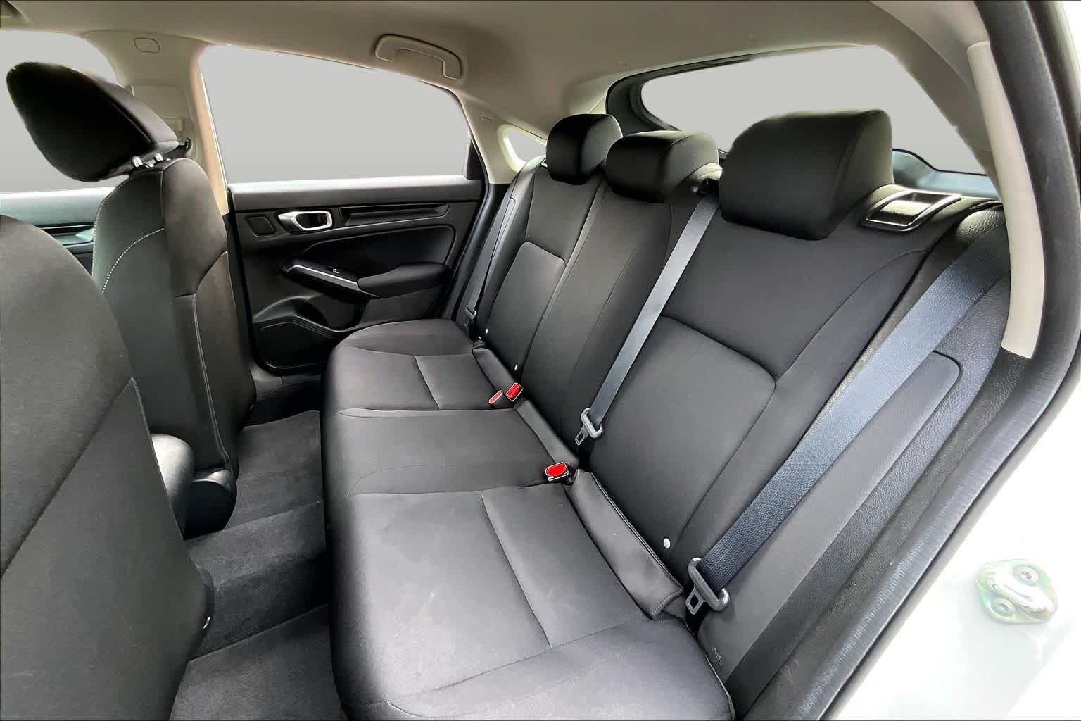 2023 Honda Civic Hatchback LX - Photo 19