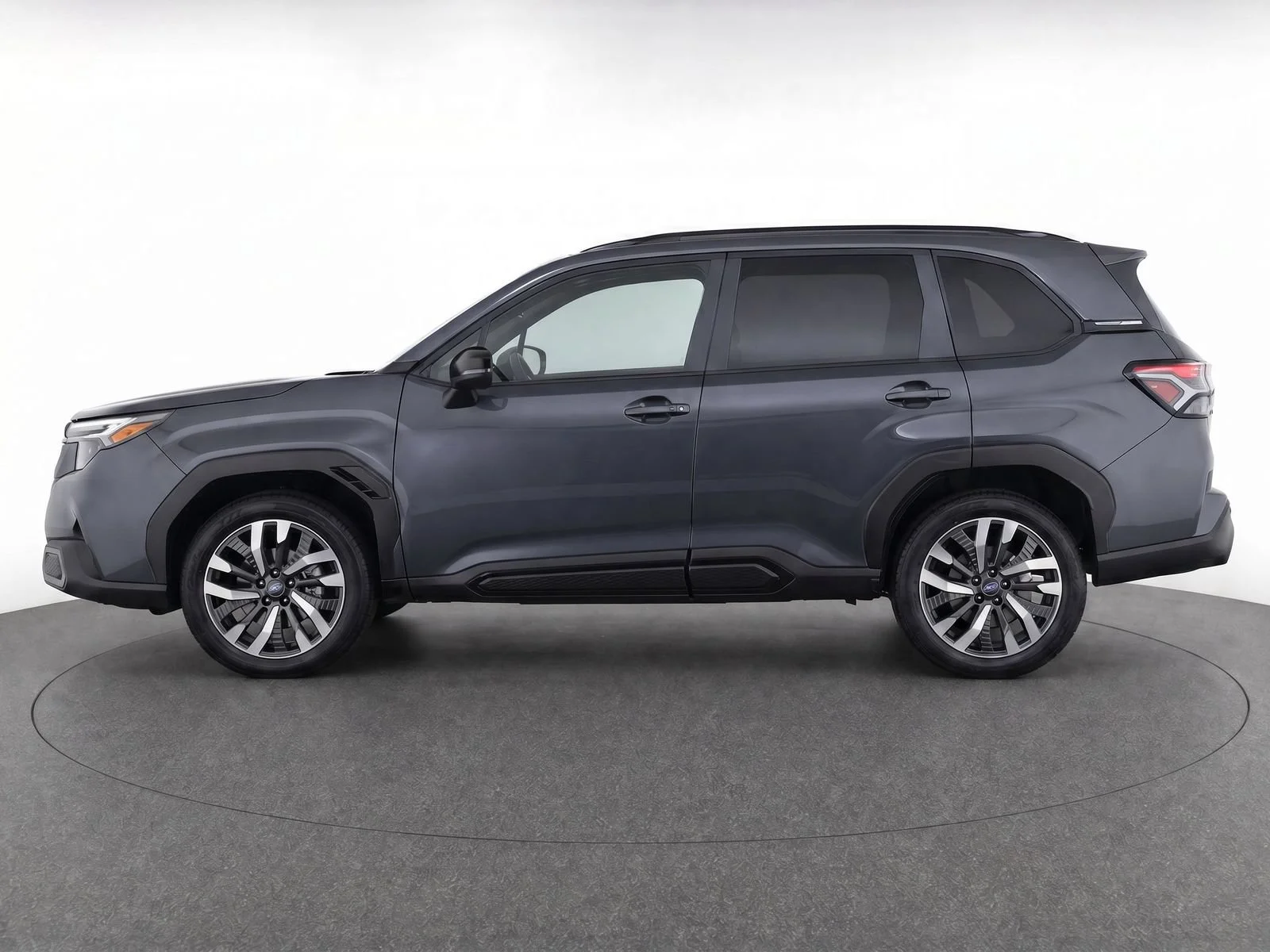 Used 2026 Magnetite Gray Metallic Subaru Touring image 7