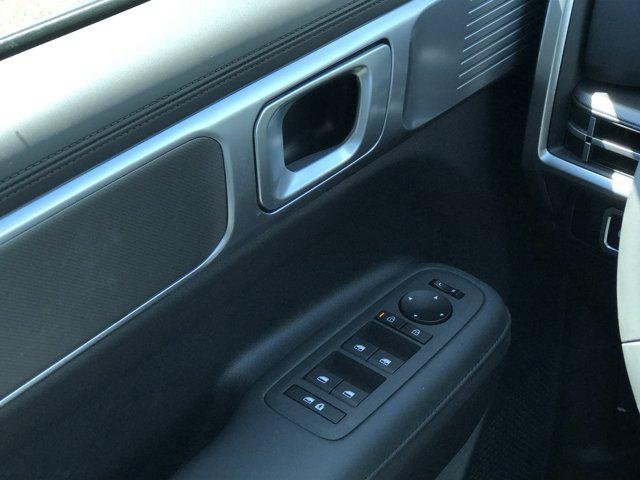 New 2026 Gray,Ecotronic Hyundai SEL AWD image 17