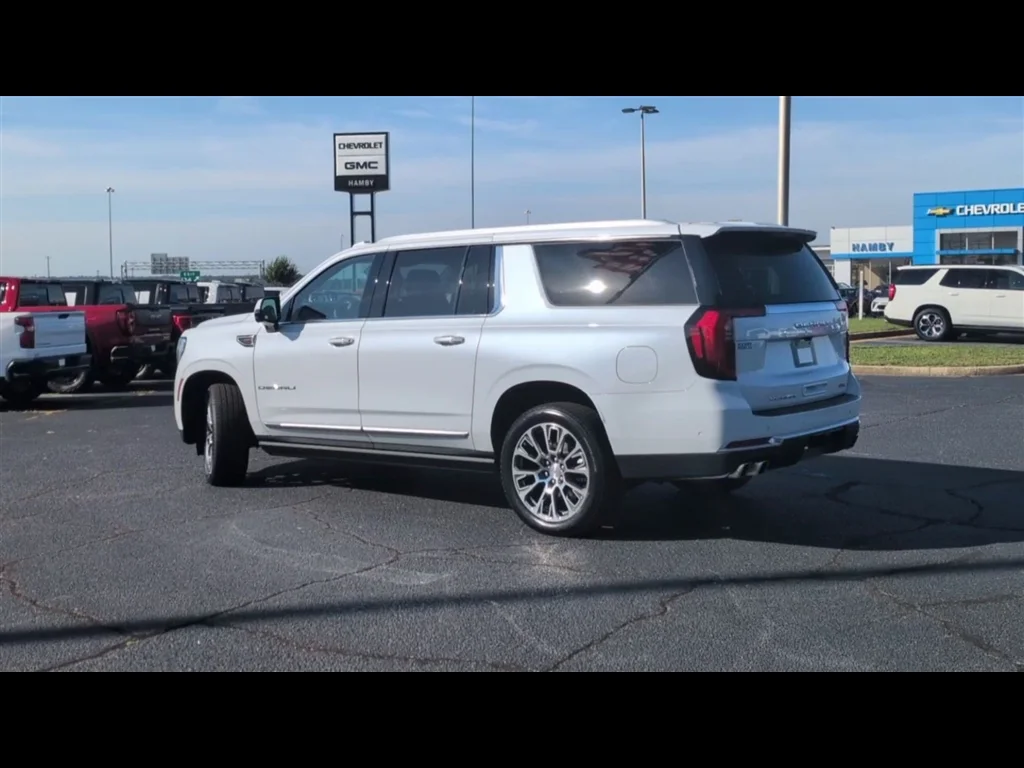 Used 2026 Glacier White Tricoat GMC Denali image 6