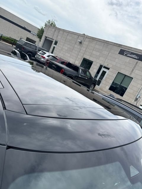 Certified Used 2025 Santorini Black Metallic Land Rover SE image 5