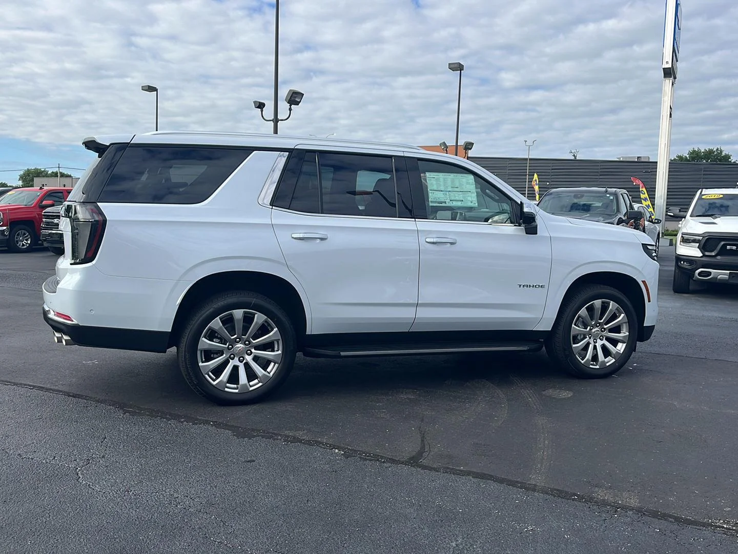 New 2026 Polar White Tricoat Chevrolet Premier image 6