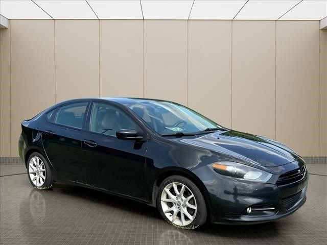 Used 2013 Black Dodge SXT image 21