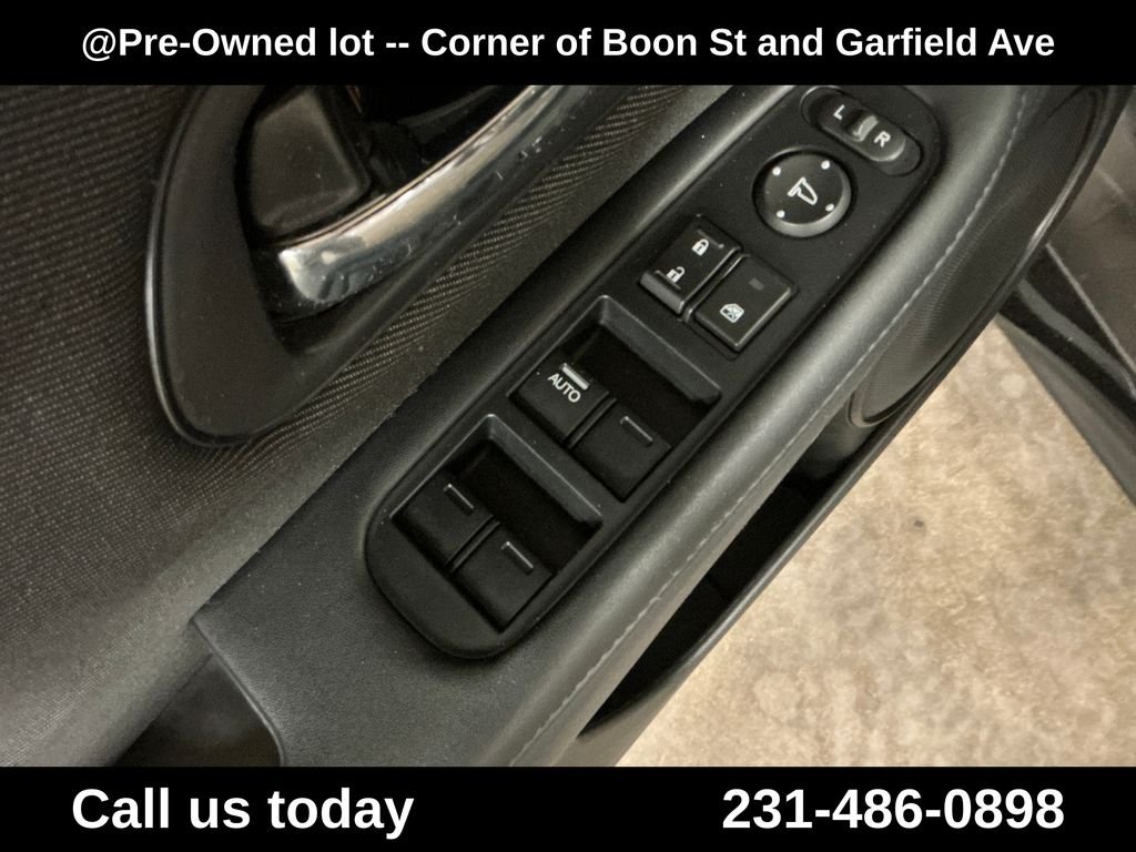 Used 2019  Honda LX image 15