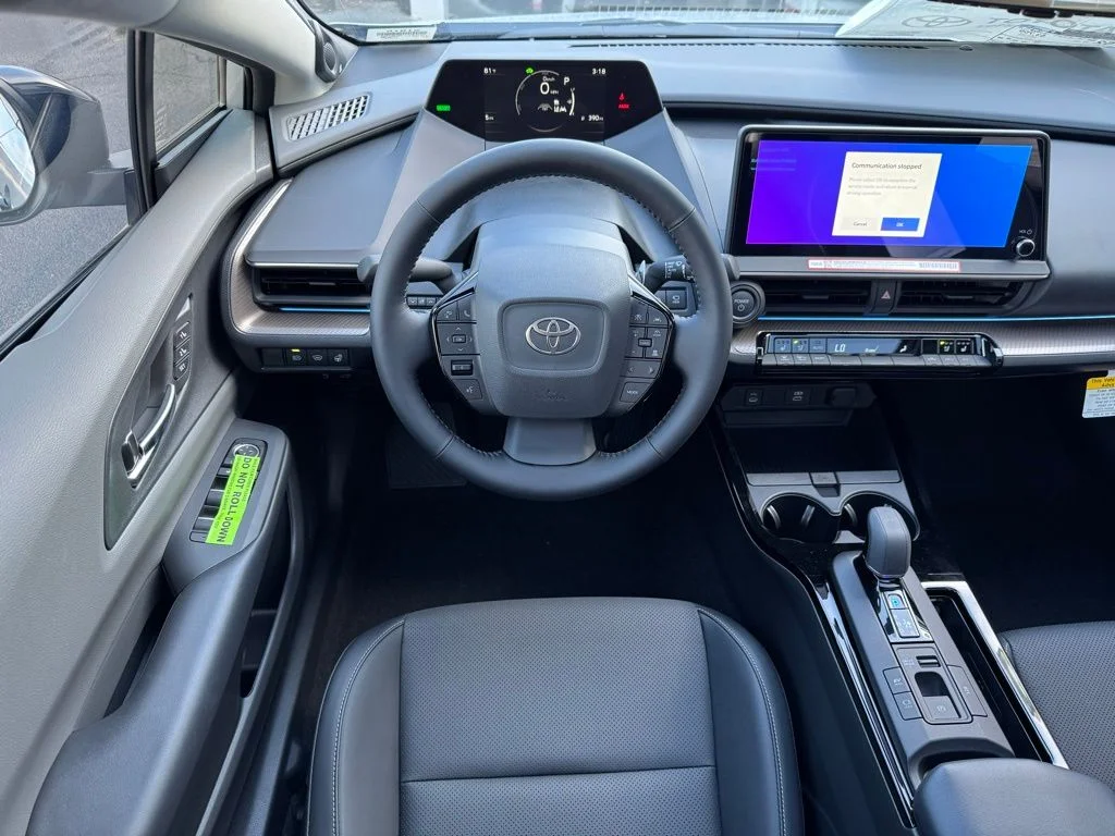 2026 Toyota Prius Limited - Photo 18