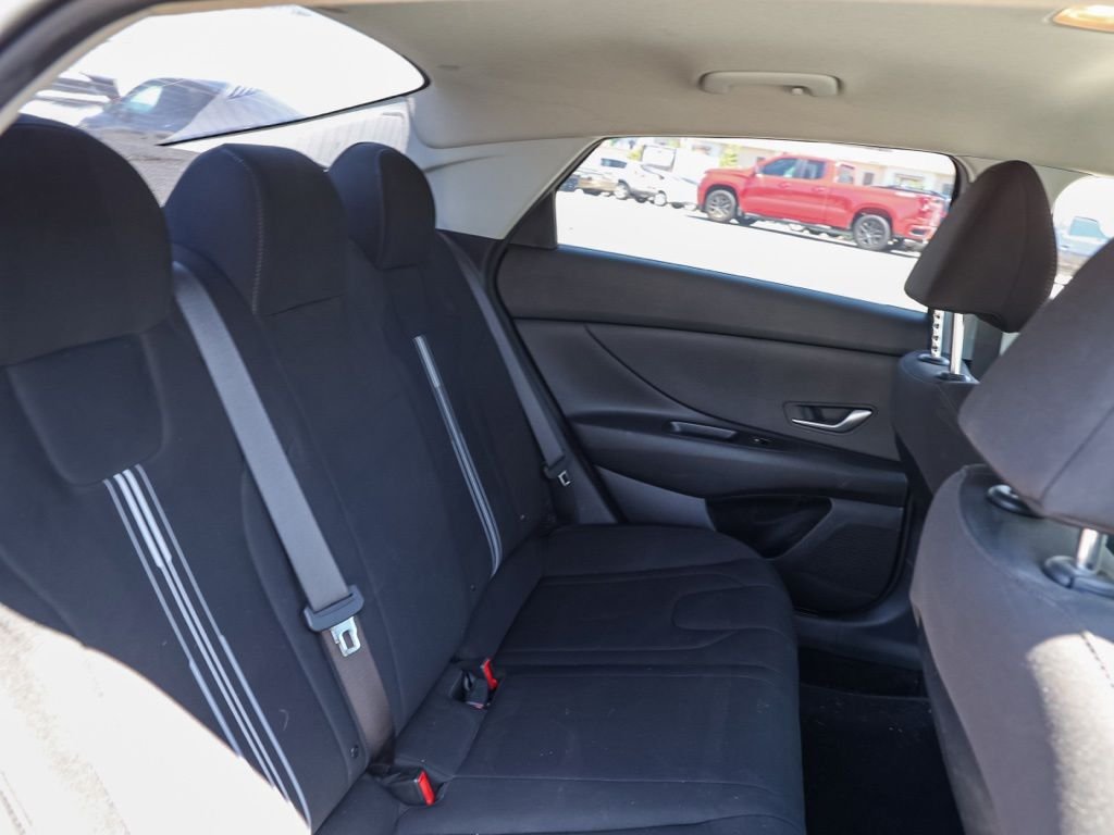 Used 2023 Red Hyundai SEL image 16