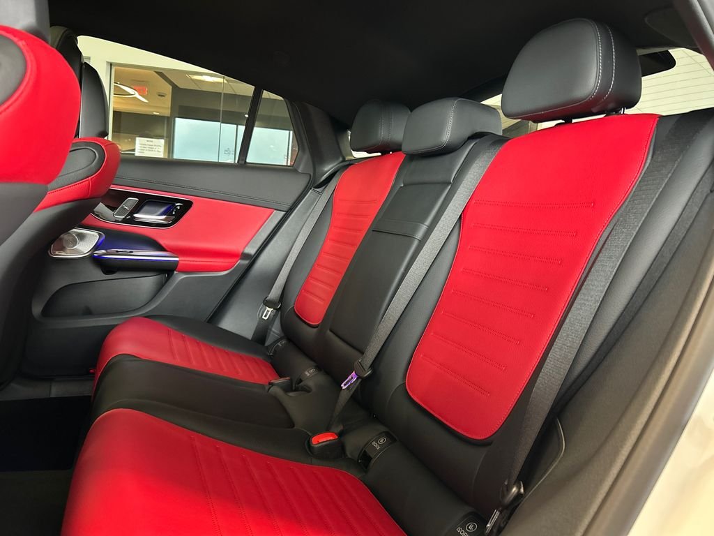 New 2027 Polar White Mercedes-Benz GLC 300 image 23