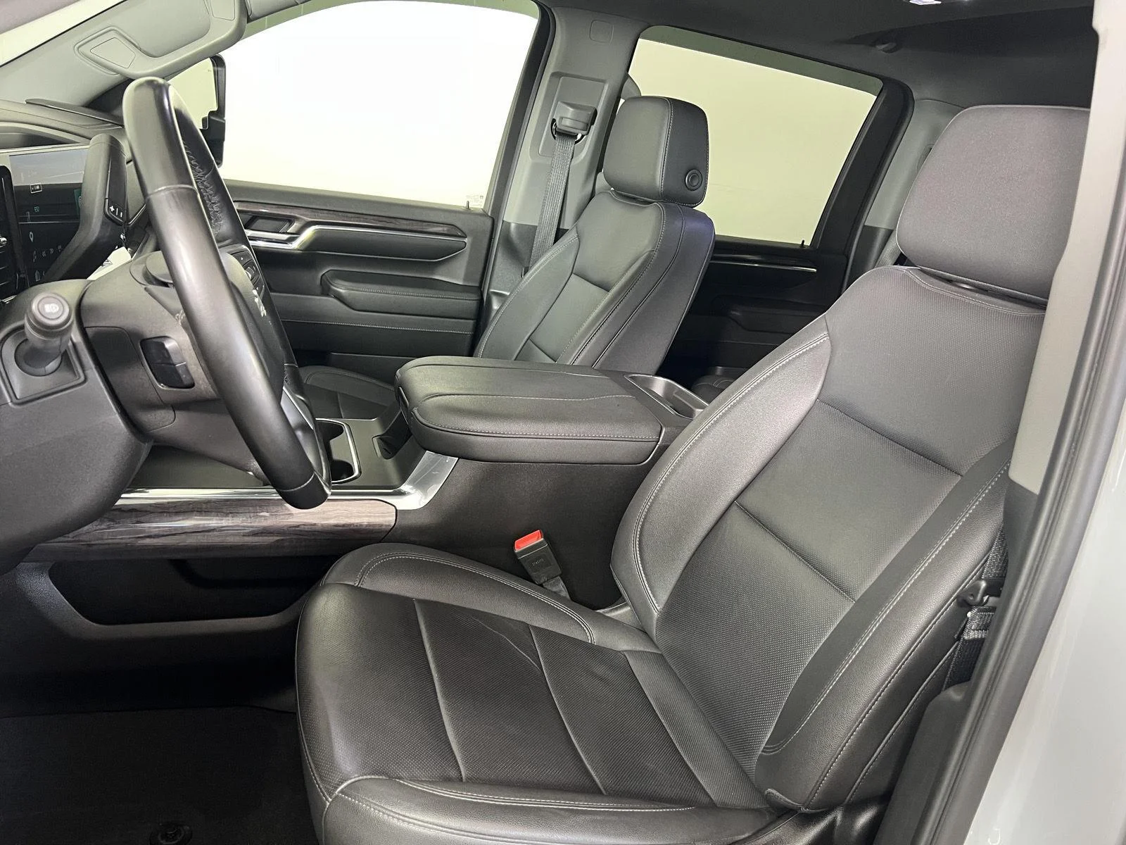 Used 2024 Slate Gray Metallic Chevrolet LTZ image 6