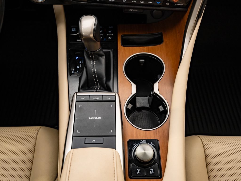 Used 2021 Eminent White Pearl Lexus 350 image 38