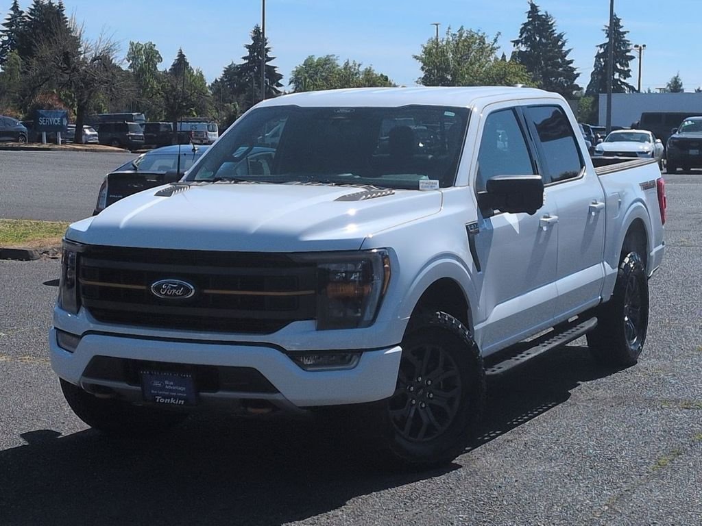 Used 2022 Oxford White Ford Tremor image 1