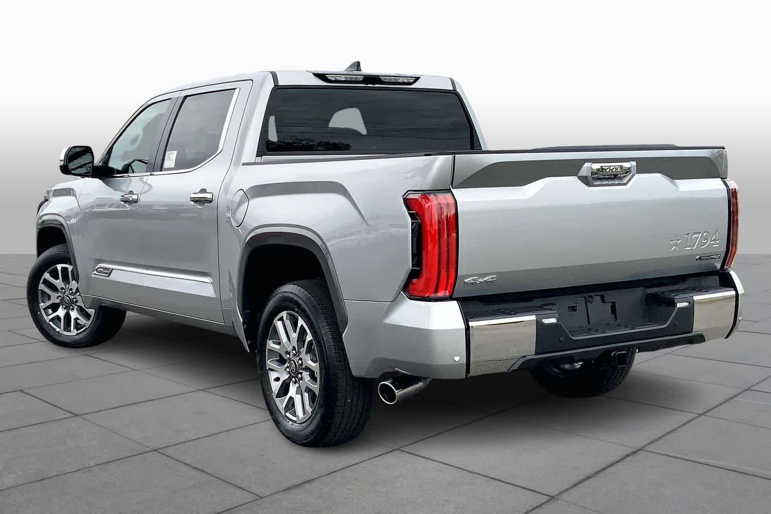 2026 Toyota Tundra 1794 Edition - Photo 12