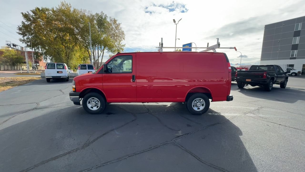 2025 Chevrolet Express Cargo Work Van - Photo 29