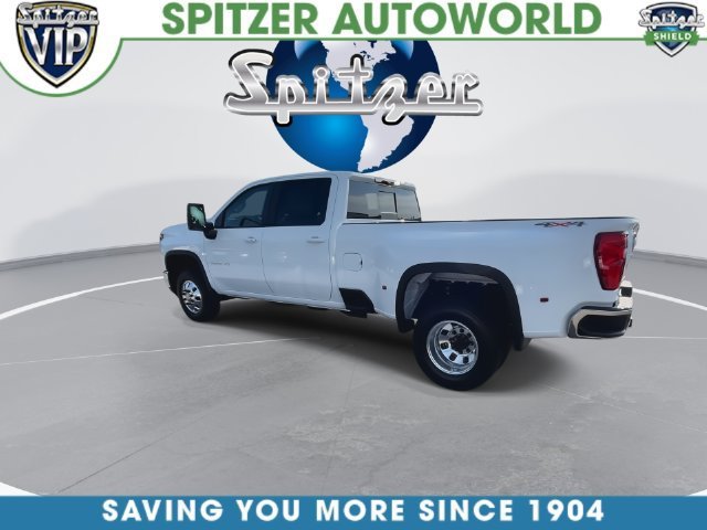 2026 Chevrolet Silverado 3500 HD photo 7 of 35