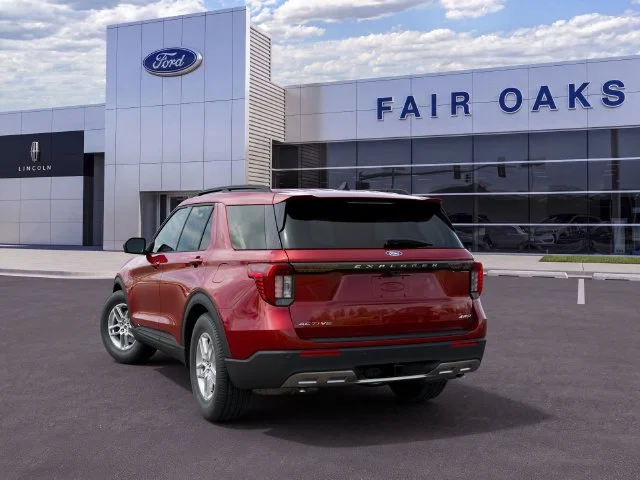 New 2027 Ruby Red Metallic Tinted Clearcoat Ford Active image 8
