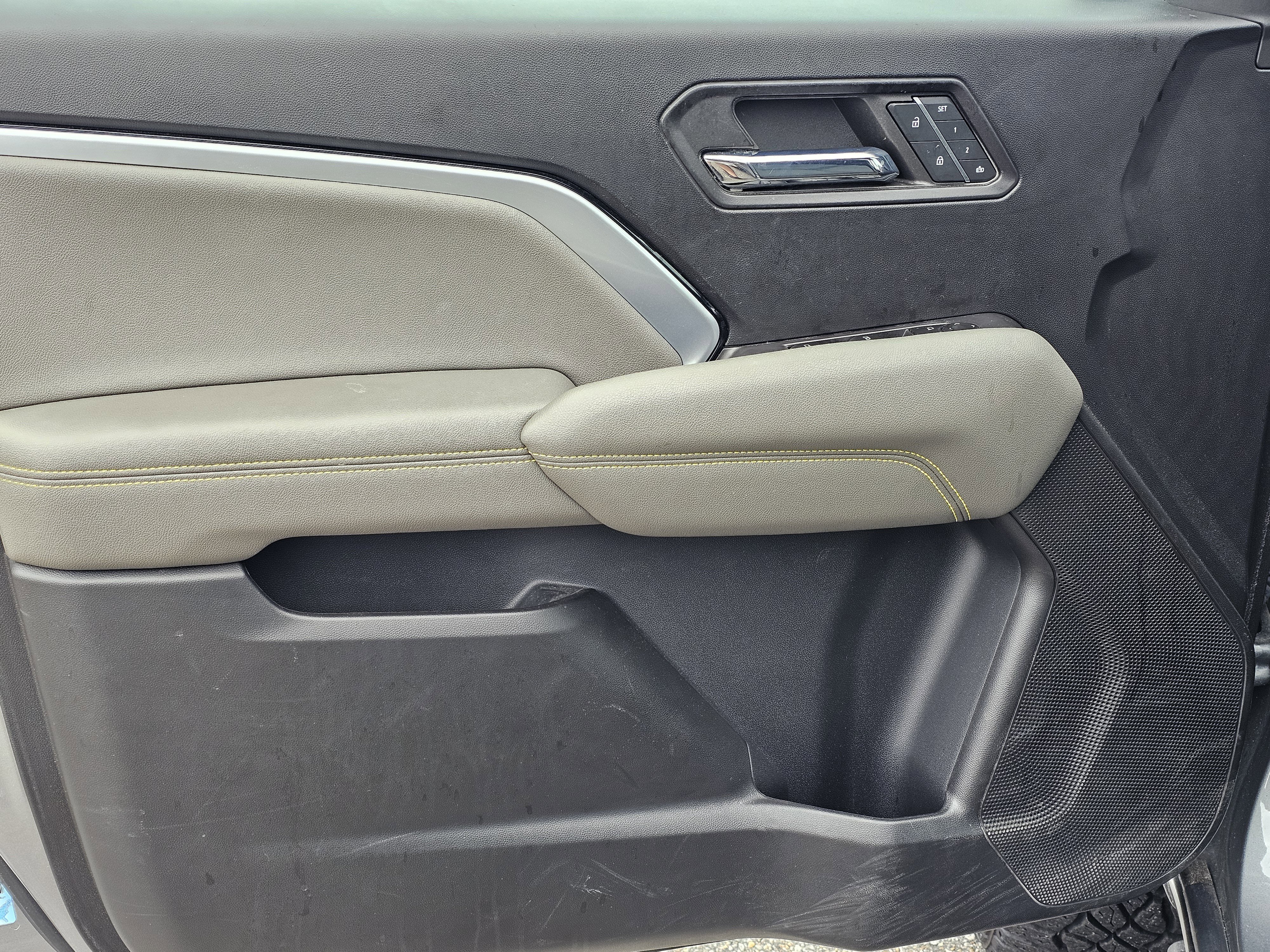 2023 Chevrolet Colorado ZR2 - Photo 14