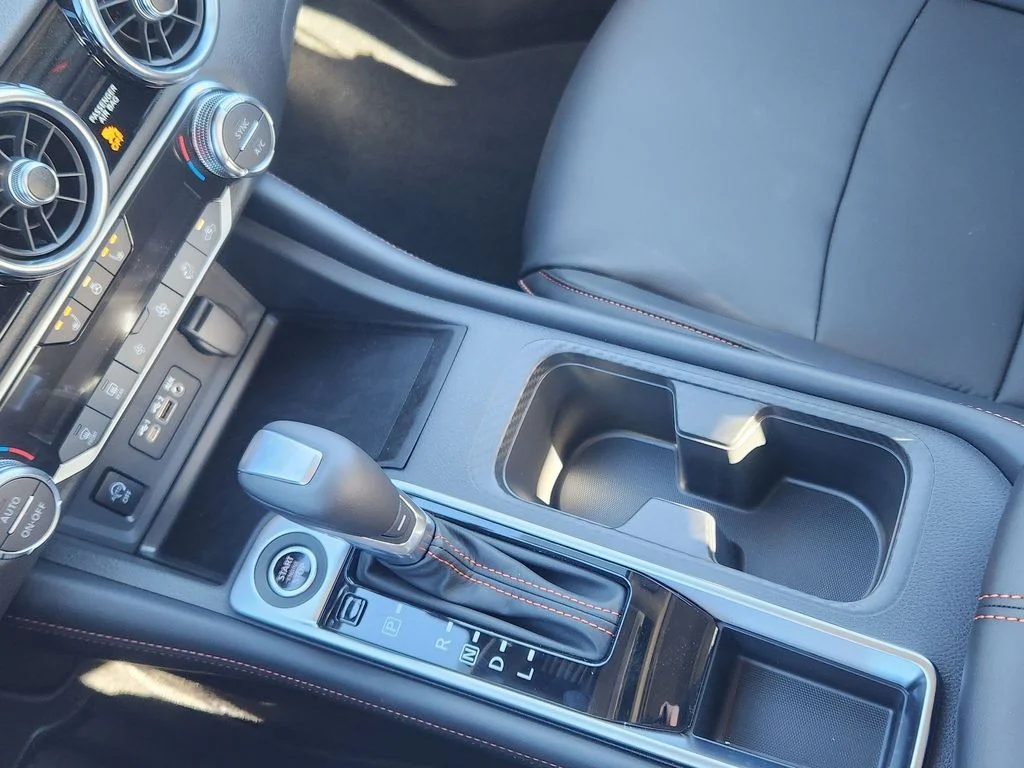 2025 Nissan Sentra SR - Photo 21