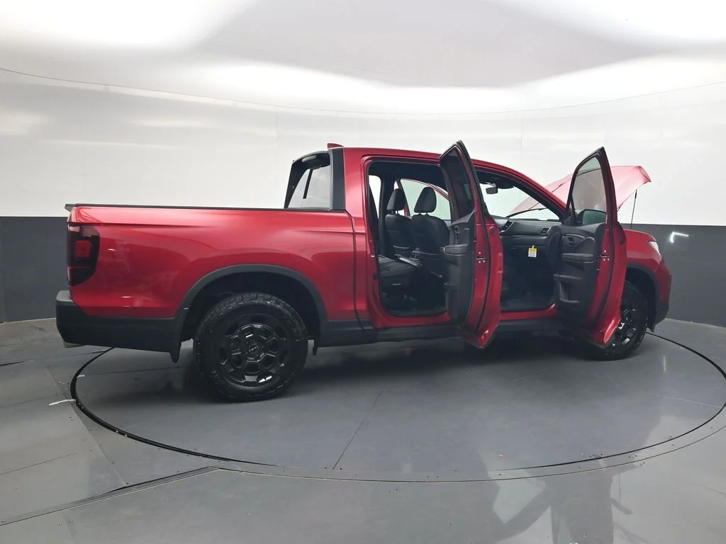 Used 2026 Radiant Red Metallic II Honda TrailSport+ image 36
