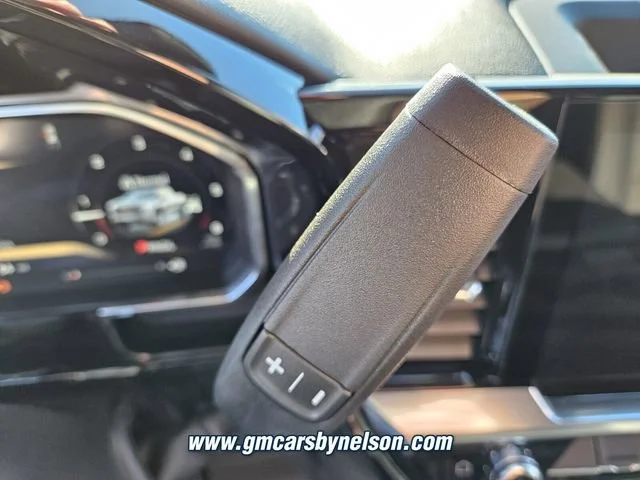 New 2026 TITANIUM RUSH METALLIC GMC Elevation image 14